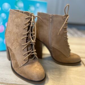 SODA Tan faux Suede Lace Up Boots with Heel, Size 7